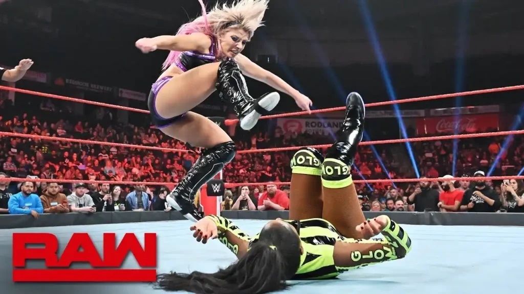 Naomi vs. Alexa Bliss: Raw (Watch Full Match)